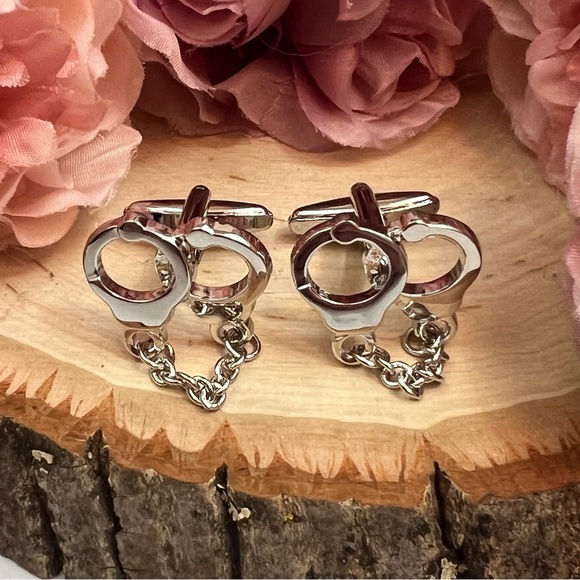Silver Handcuff Cufflinks with Chain - Picture 5 of 14